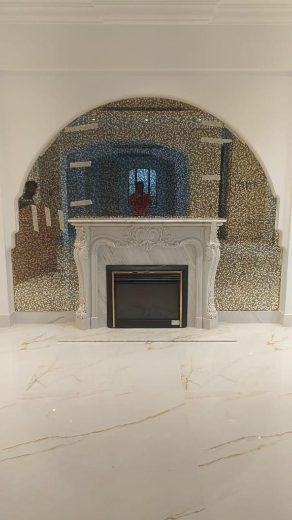 مرايا معتقه