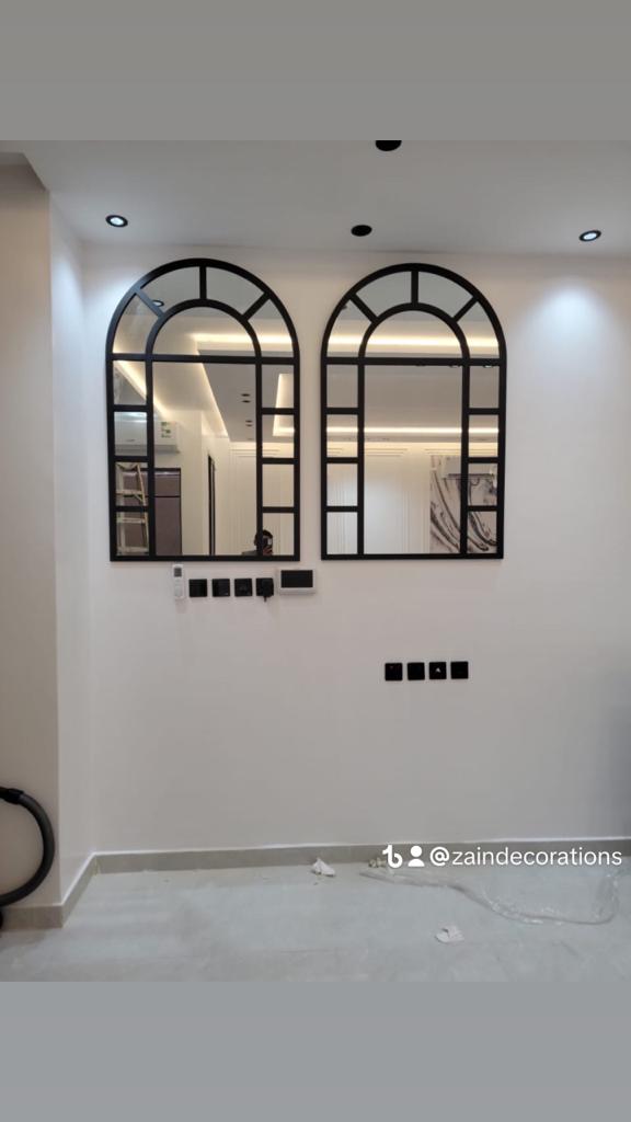 مرايا معتقة