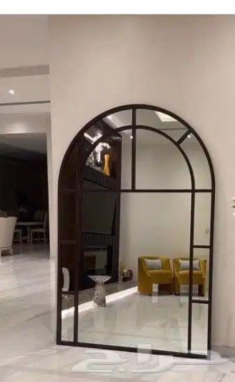 مرايا معتقة