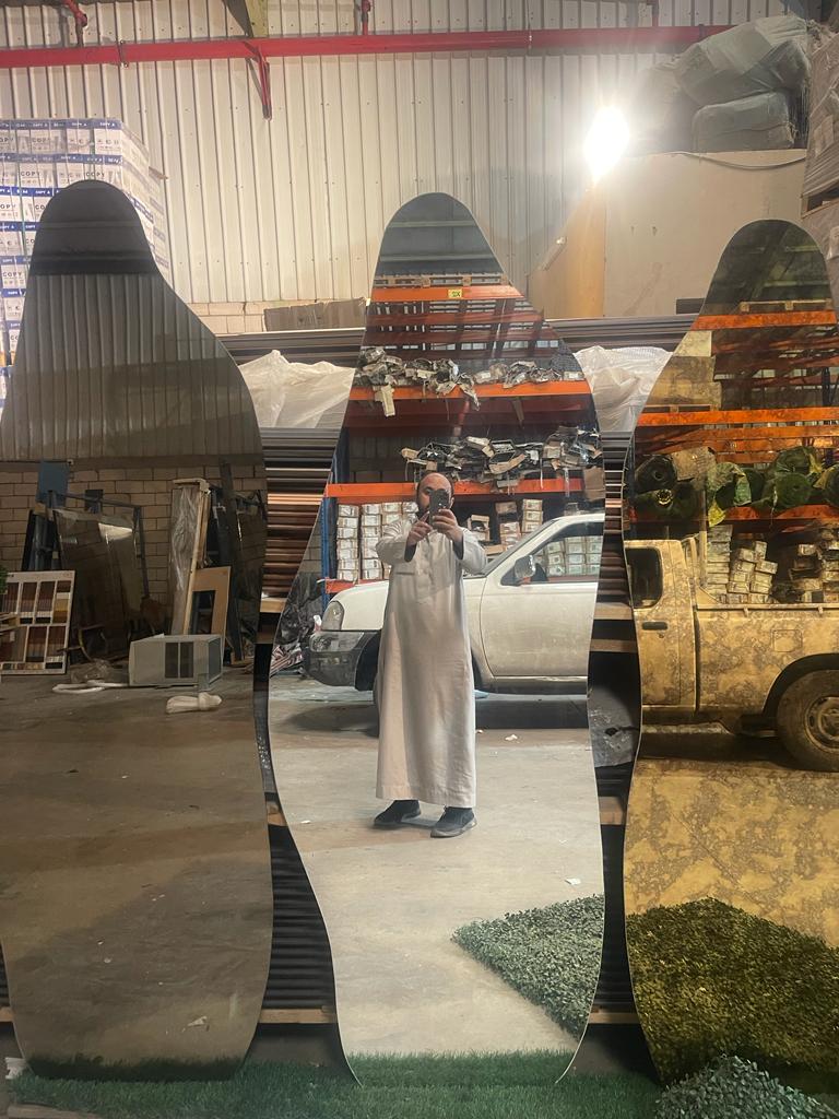 مرايا معتقة