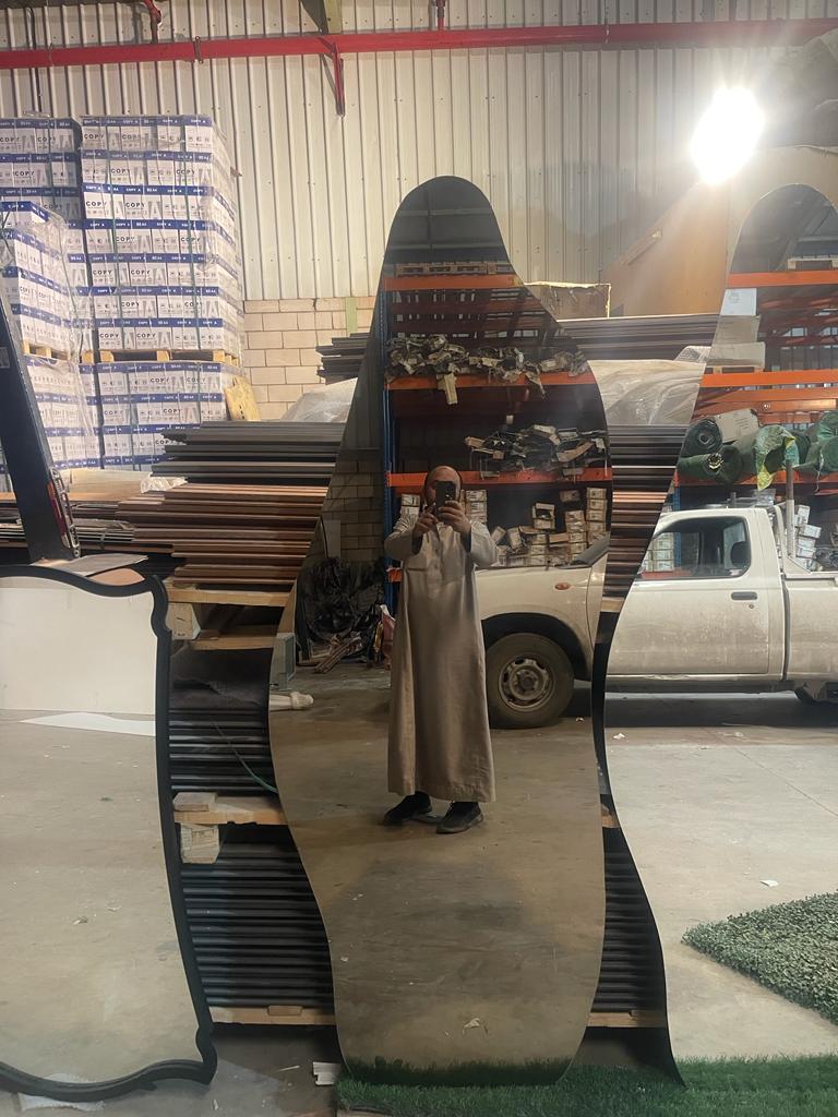 مرايا معتقة