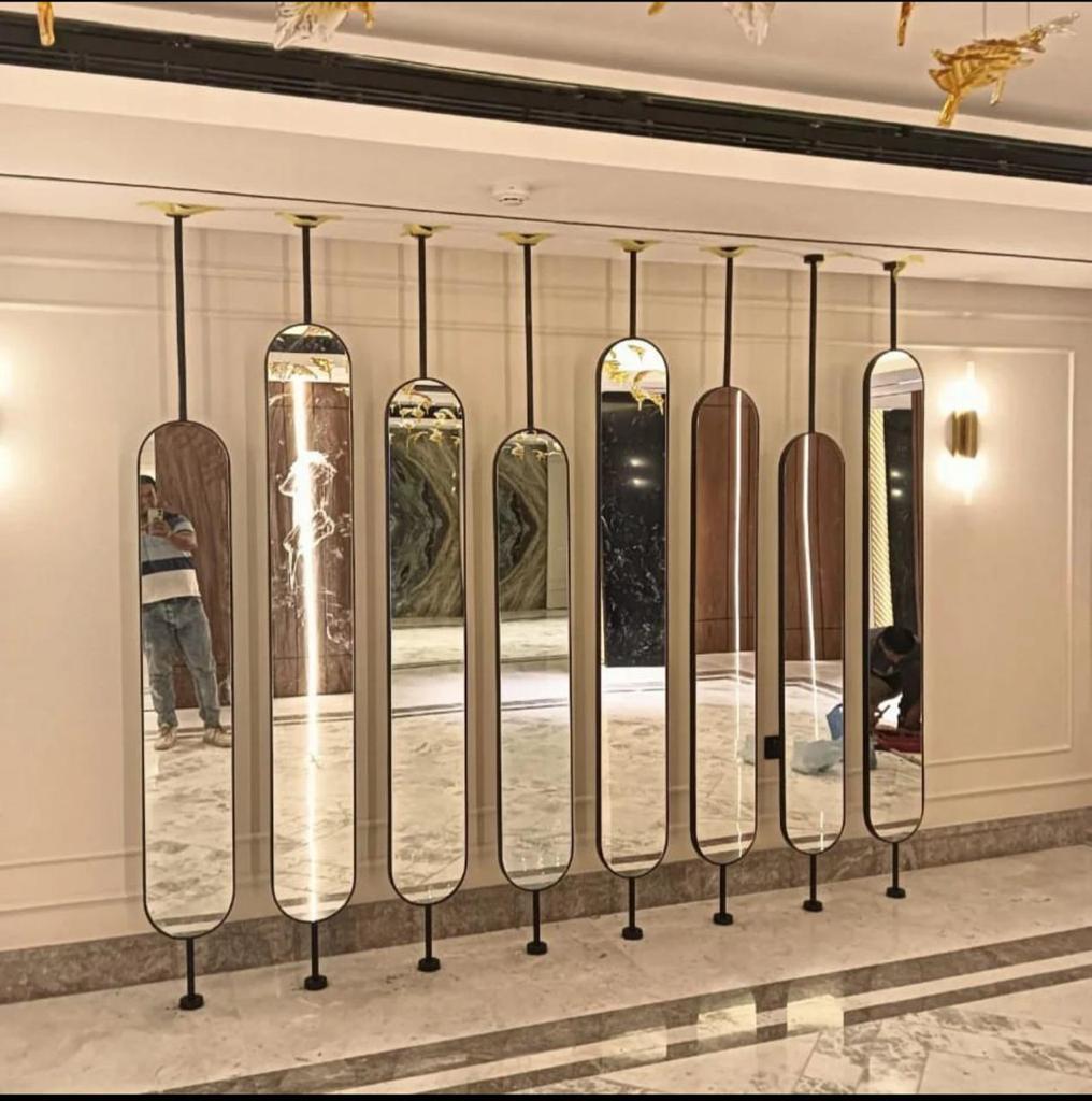 مرايا معتقة