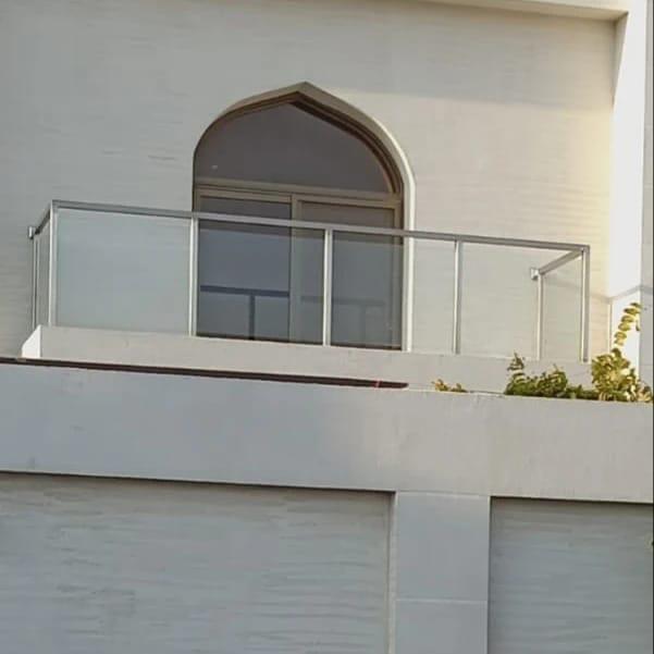 مرايا معتقة